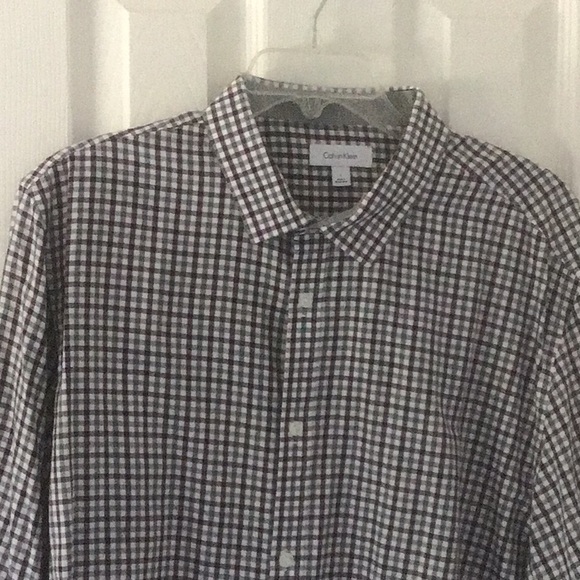 Calvin Klein very good condition  plaid shirt- size  Large - Picture 2 of 4